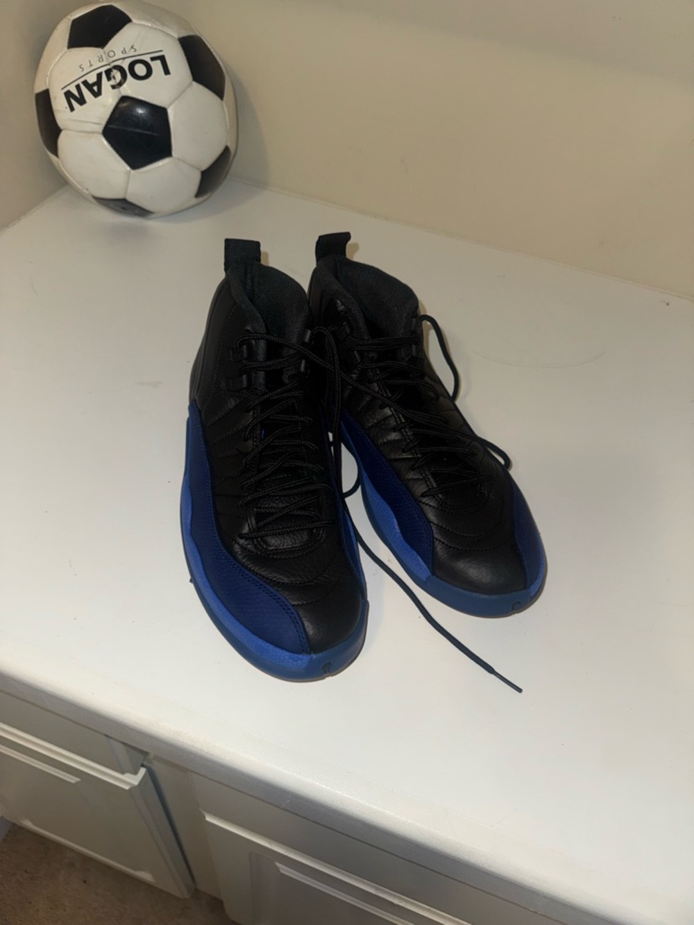 Men's Black and Blue Athletic Sneakers